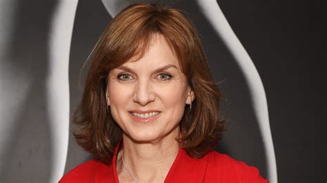 bbc presenter fiona bruce reveals insane thing she does at home hello