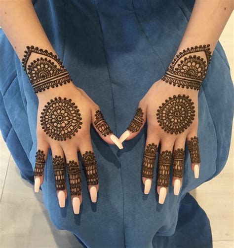 Beautiful Henna Round Mehndi Design Modern Henna Designs Pretty Henna