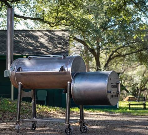 Franklin Bbq Pit By Pitmaster Aaron Franklin In Franklin Bbq Franklin Barbecue Barbecue Pit