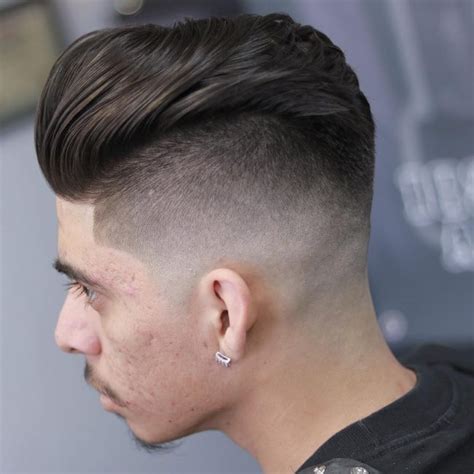 Here's everything you need to know about this timeless haircut. 75 Best High And Tight Haircut Ideas - Show Your Style(2019)