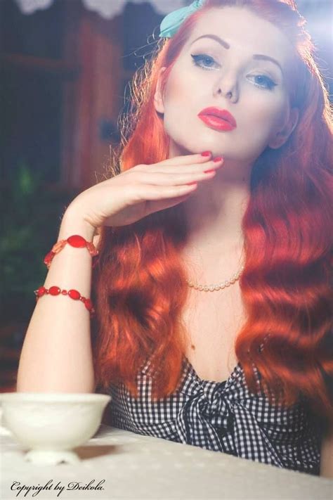 Pin By Jeanie Blackburn Simmons On Beauty In Red Redhead Beauty
