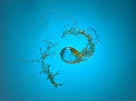 How To Create Stunning Water Splash Photography With A Light Trigger
