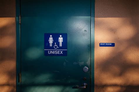 Yelp Starts Tracking Gender Neutral Bathrooms For Transgender Users