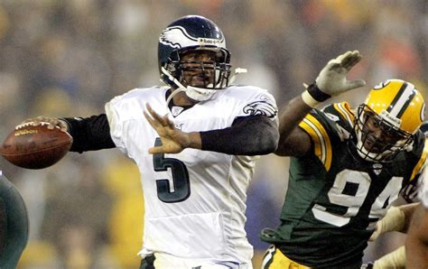 Donovan Mcnabb Is Not A Hall Of Fame Qb Ex Eagles De Hugh Douglas