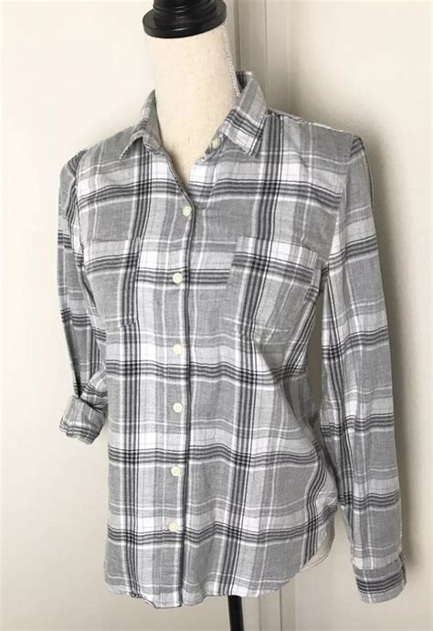 Old Navy Classic Gray Plaid Flannel Button Down Shirt Sz Xs Womens Long