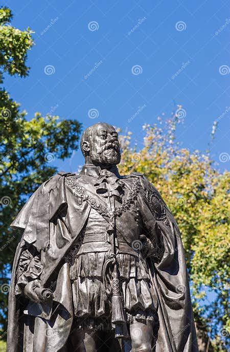 Bust Of Statue Of King Edward Vii In Hobart Australia Stock Photo