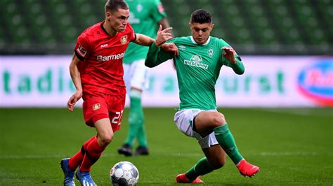 He is also a german international who has represented the national team 7 times already. Bayer Leverkusen: Florian Wirtz wird schon mit Kai Havertz ...