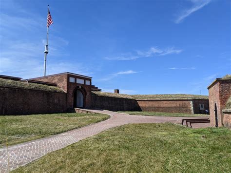 Fort Mchenry National Monument Go Wandering