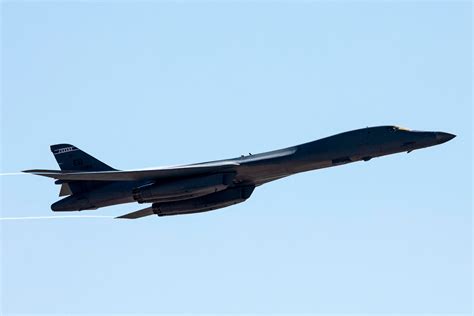 Air Force Crew Ejects Safely As B 1 Bomber Crashes During Landing In