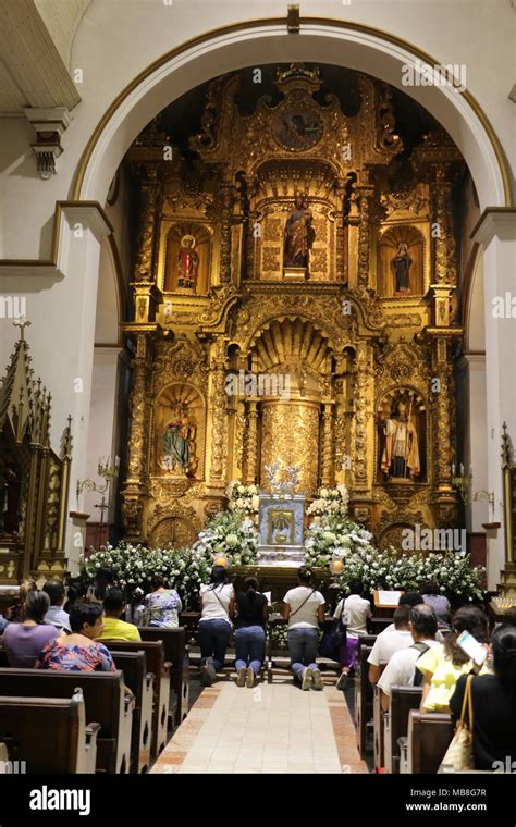 El Altar De Oro Iglesia De San José Panama Casco Antiguo Holy Week