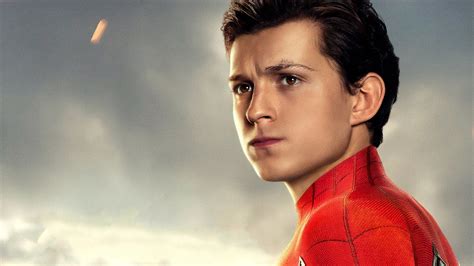 2560x1440 Tom Holland As Peter Parker Spider Man Far From Home Poster