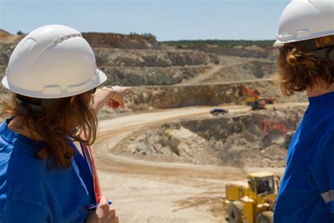 Rio Tinto Diversifying Industry With Womens Recruitment Drive Mining