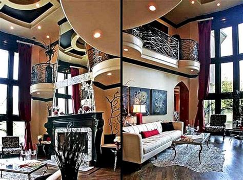 Brilliant Amazing 20 Gothic Living Room Design Ideas Freshouz