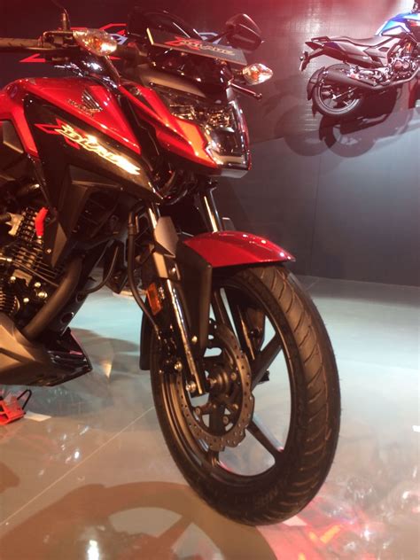 No suggestions found search by bike name e.g: Honda X-Blade 160cc Motorcycle Debuts at Auto Expo 2018
