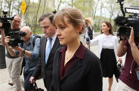Actress Allison Mack Pleads Guilty In Sex Trafficking Case Dailyguide Network