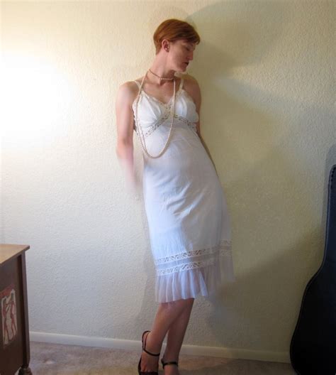 vintage 50s white full slip with lace and accordian by chattejolie