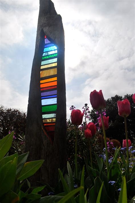 Louise V Durham Louise V Durham S Bespoke Stained Glass Artworks Garden Art Sculptures Glass