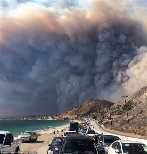 Prophecy Update Update California Fires 300000 Residents Flee Most