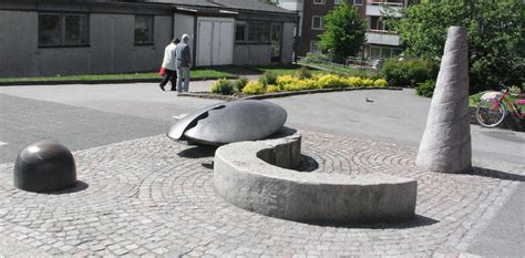 Konstkartan samlar all utomhuskonst i göteborg. Vid stranden - Göteborg Konst