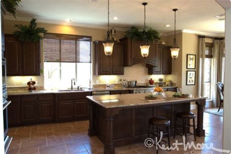 Kent moore cabinets is a fantastic company that i had the pleasure of working for over 8 years. Island Burnt Sienna Stain with Ebony Glaze | Kitchen ...