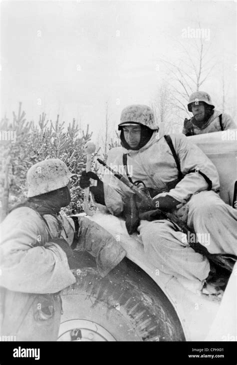 German Soldiers During The Winter On The Eastern Front 1943 Stock