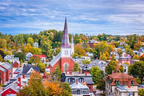 10 Beautiful Places To Visit In Vermont New England