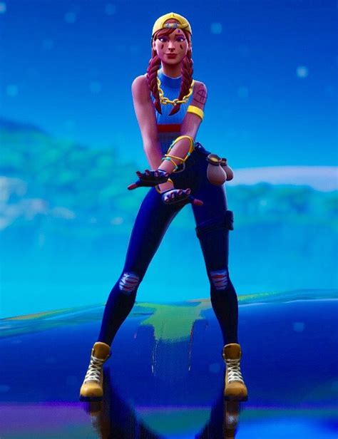 18 · aura skin is a uncommon fortnite outfit. I Love The Aura Skin | Fortnite: Battle Royale Armory Amino