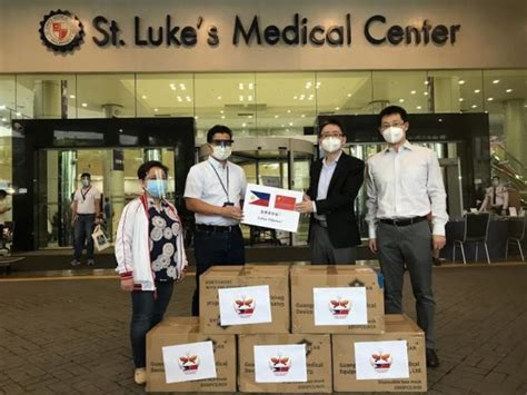 Lot 276, block 10, jalan ong tiang swee 93200 kuching, sarawak, malaysia. Chinese Embassy donates P1M, PPE sets to PH medical ...