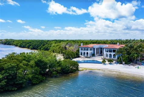 This 365 Million Mansion Comes With A Private Beach And Everything