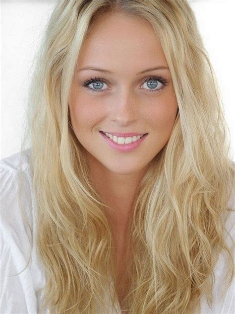 women of the week 40 photos suburban men beautiful girl face beautiful smile blonde beauty