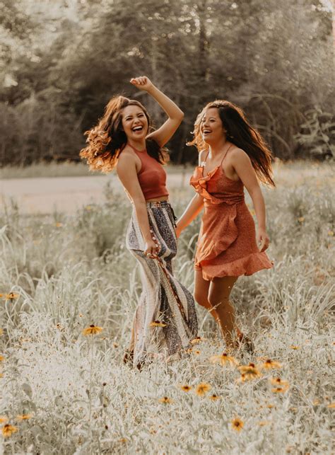 Boho Style Sunflower Field Houston Arboretum Best Friend Photography Bohemian Outfit Best