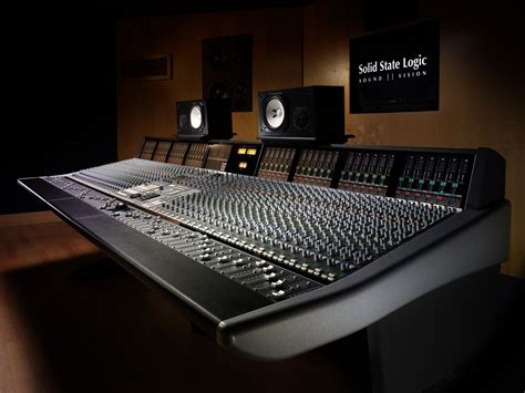 Wallpaper Sound Recording Studio Equipment 2560x1920 Goodfon