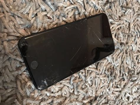 Iphone 7 Plus 32gb Unlocked Cracked Screen In Redbridge London