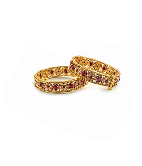 Mangal Athavale Beautiful Red Stone Antique Sarika Bangles: Buy Mangal Athavale Beautiful Red ...
