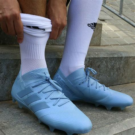 pin de emanuel arce en football soccer cleats zapatos de fútbol para mujer zapatos de fútbol nike