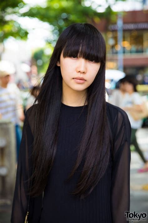 japanese fashion models  black minimalist fashion
