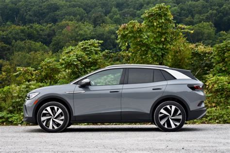 2021 Volkswagen Id4 Awd First Drive Review Missing Link Digital Trends