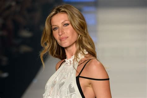 Gisele Bündchen Cried When Forced To Walk A Fashion Show Topless Page Six