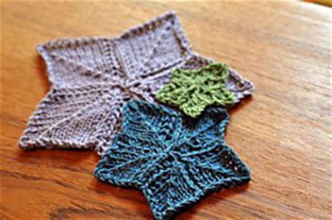 3d star ornament free knitting pattern. Ravelry: Knitted Star Pattern pattern by Interweave Knits ...