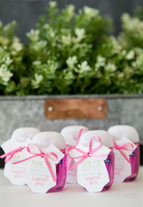 How To Make A Diy Baby Shower Favor Everyday Megan