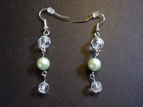 what jay has to say ...: Sage Green Bridal Earrings (or the right touch ...