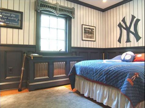 Maybe you would like to learn more about one of these? NYY theme bedroom | Boys | Pinterest | New york yankees ...
