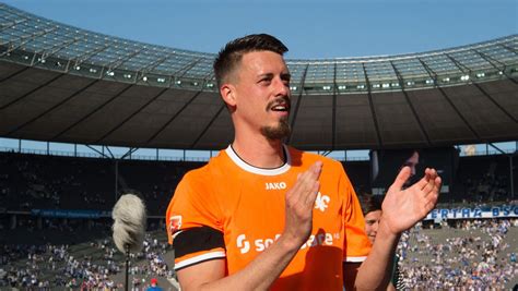Born on 29/11/1987, 1.94m, 90 kg. Sandro Wagner wechselt von Darmstadt nach Hoffenheim - DER ...