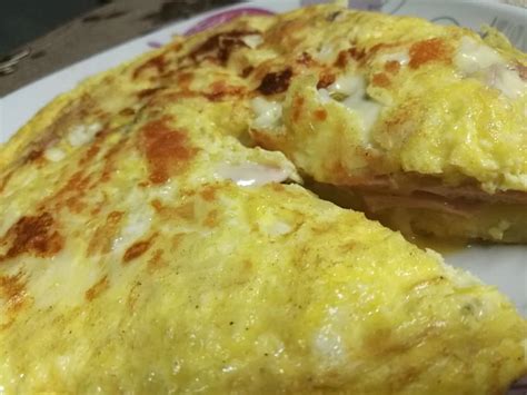 Cara memasak telur pun sangat mudah dan praktis. Resipi Sahur Telur Dadar Cheese Leleh, Memang Menggetar ...