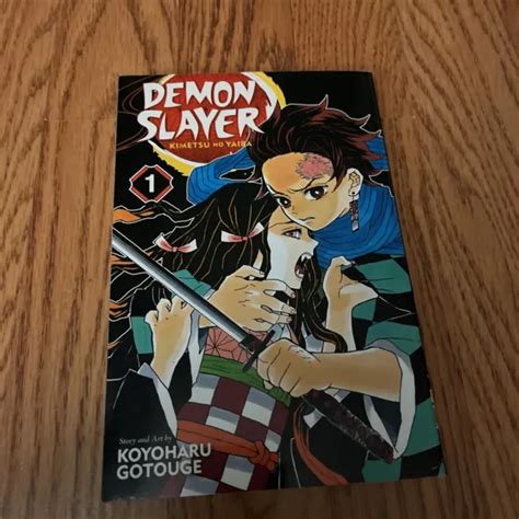 Demon Slayer Kimetsu No Yaiba Vol 1 English Manga By Koyoharu Gotouge