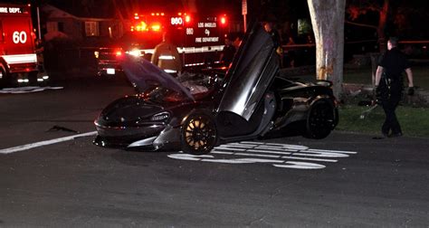 Mclaren Sports Car Crash In Valley Village Kills Youtube Star Driver