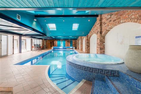 The Summer House With Use Of Indoor Heated 12m Swimming Pool Hot Tub