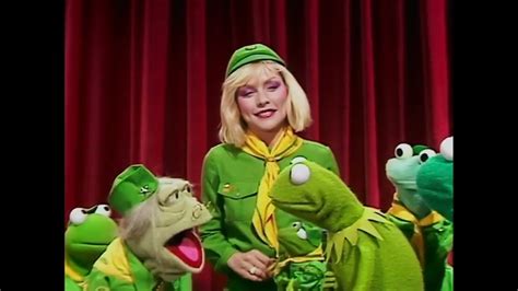 Muppet Show Debbie Harry And The Frog Scouts Youtube