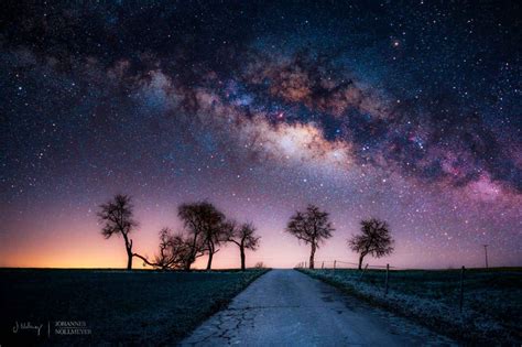 27 Spectacular Photos Of Starry Night Skies That Will Leave You In Awe
