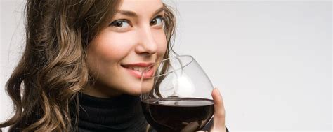 How To Prevent Wine Teeth This Holiday Rutgers Health